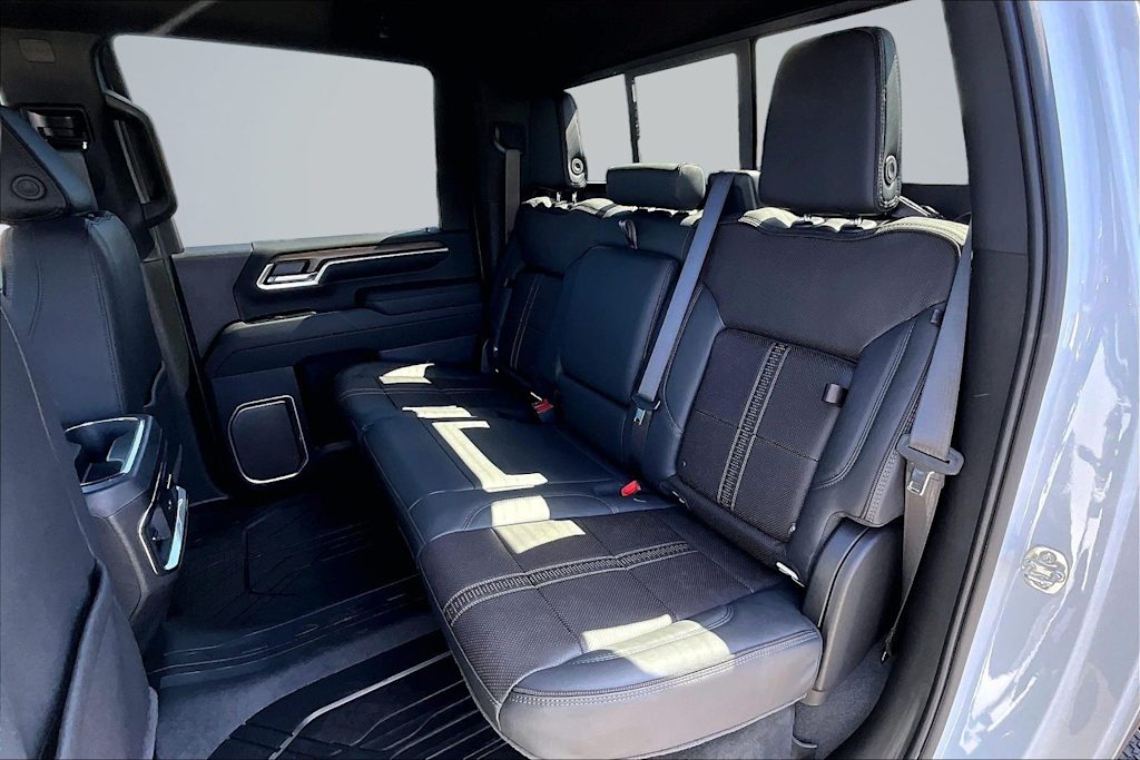 Thumbnail: 2026 Chevrolet Silverado 2500 - 22