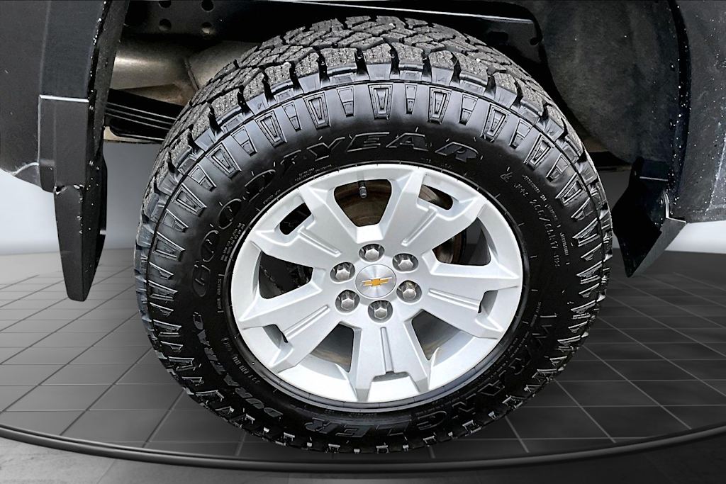 Thumbnail: 2016 Chevrolet Colorado - 35