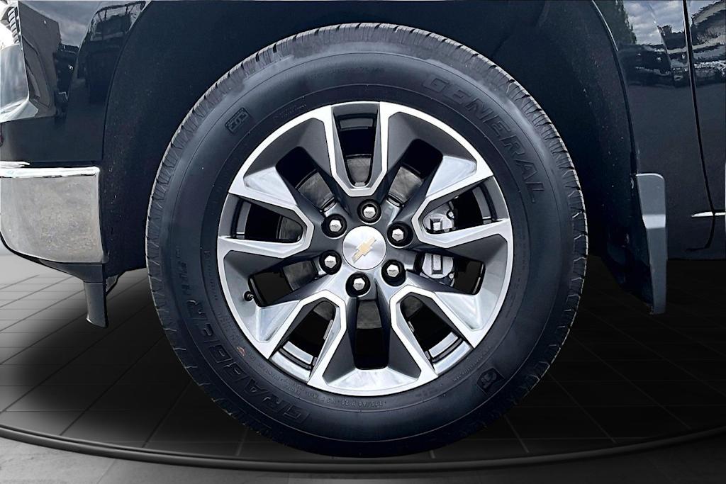 Thumbnail: 2022 Chevrolet Silverado 1500 - 8