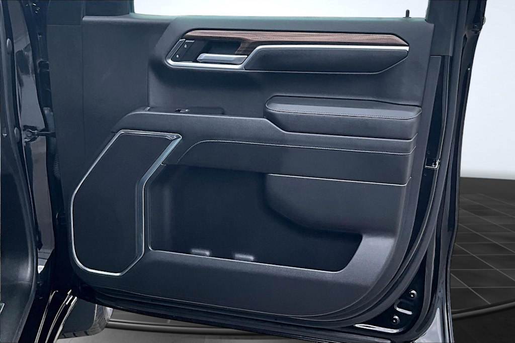 Thumbnail: 2022 Chevrolet Silverado 1500 - 29