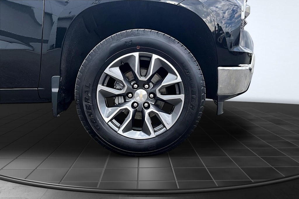 Thumbnail: 2022 Chevrolet Silverado 1500 - 34