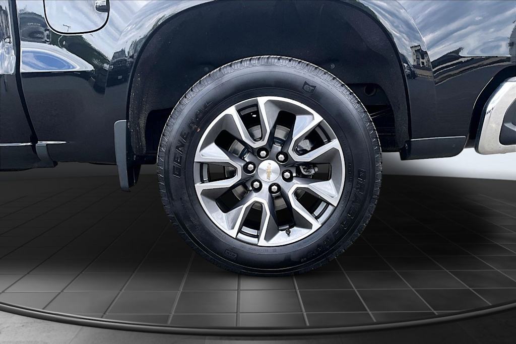 Thumbnail: 2022 Chevrolet Silverado 1500 - 35