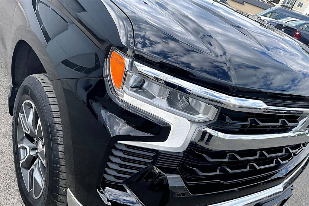 Thumbnail: 2022 Chevrolet Silverado 1500 - 31