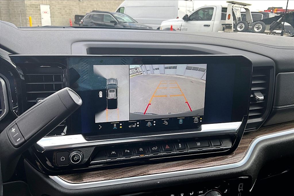 Thumbnail: 2022 Chevrolet Silverado 1500 - 27