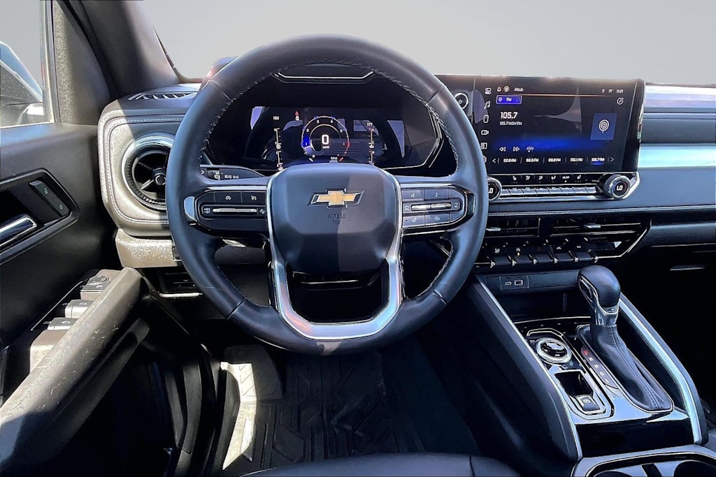 Thumbnail: 2023 Chevrolet Colorado - 14