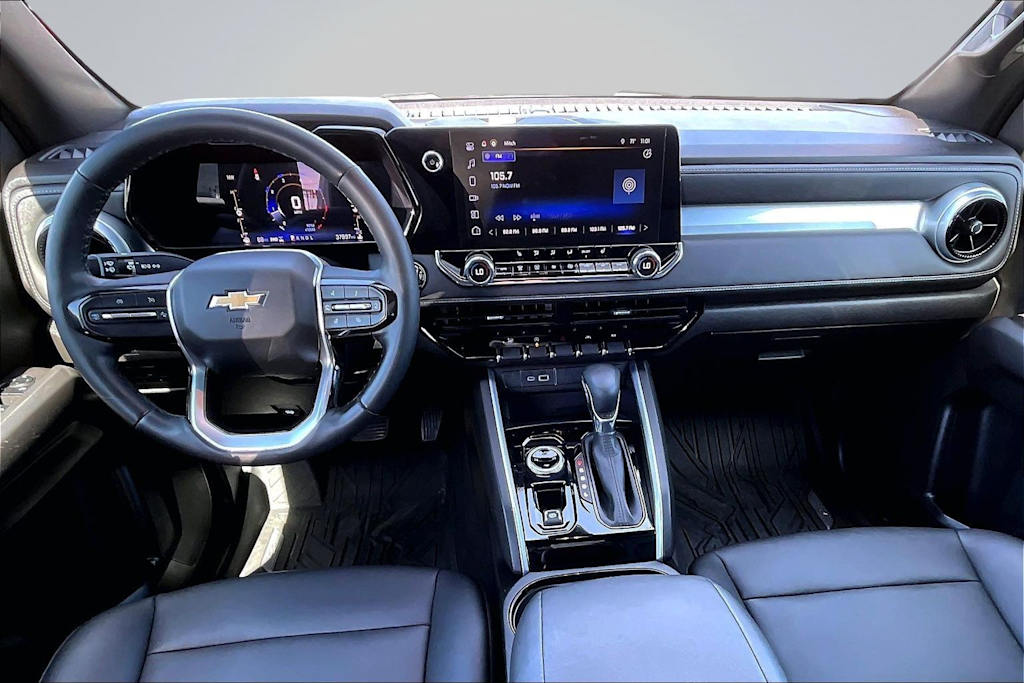 Thumbnail: 2023 Chevrolet Colorado - 10