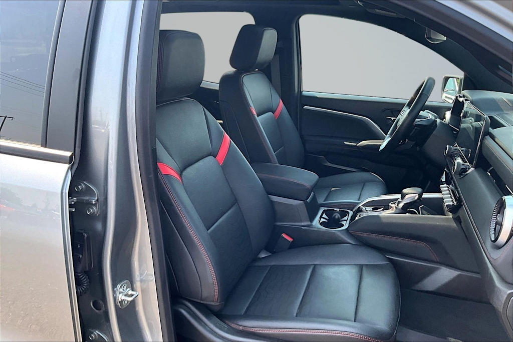 Thumbnail: 2026 Chevrolet Colorado - 22