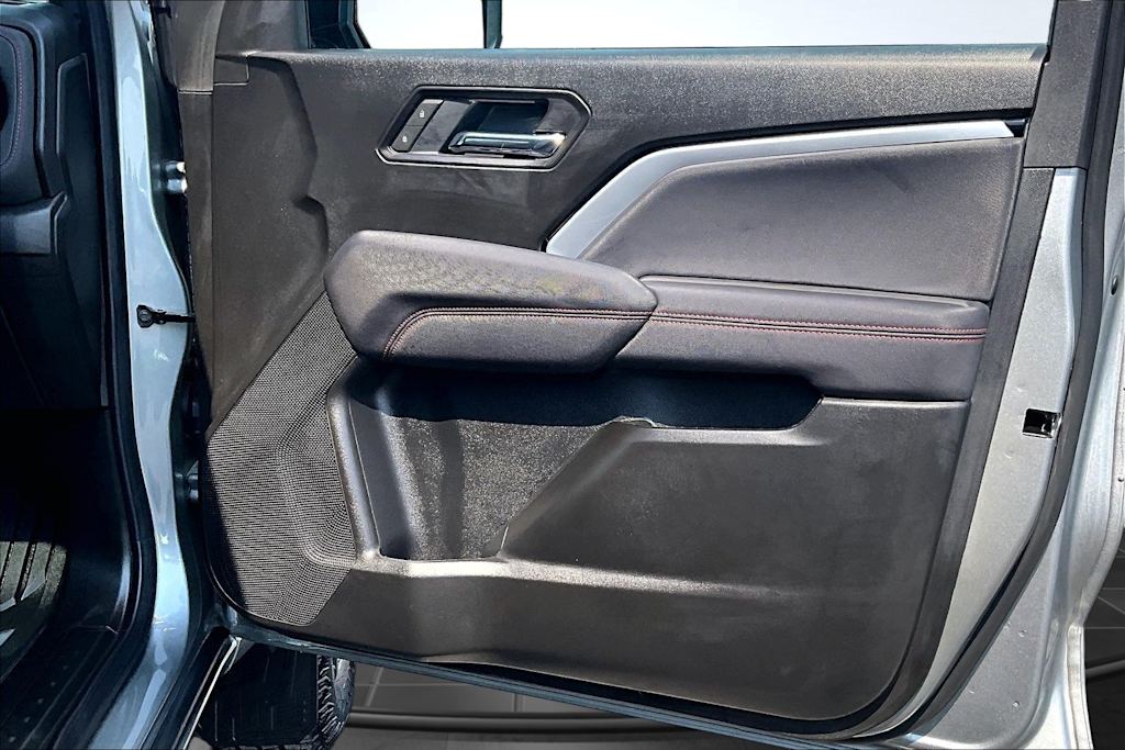 Thumbnail: 2026 Chevrolet Colorado - 29