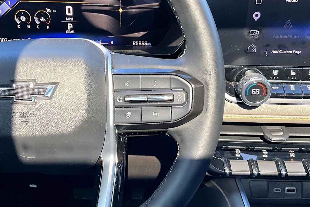 Thumbnail: 2023 Chevrolet Colorado - 26