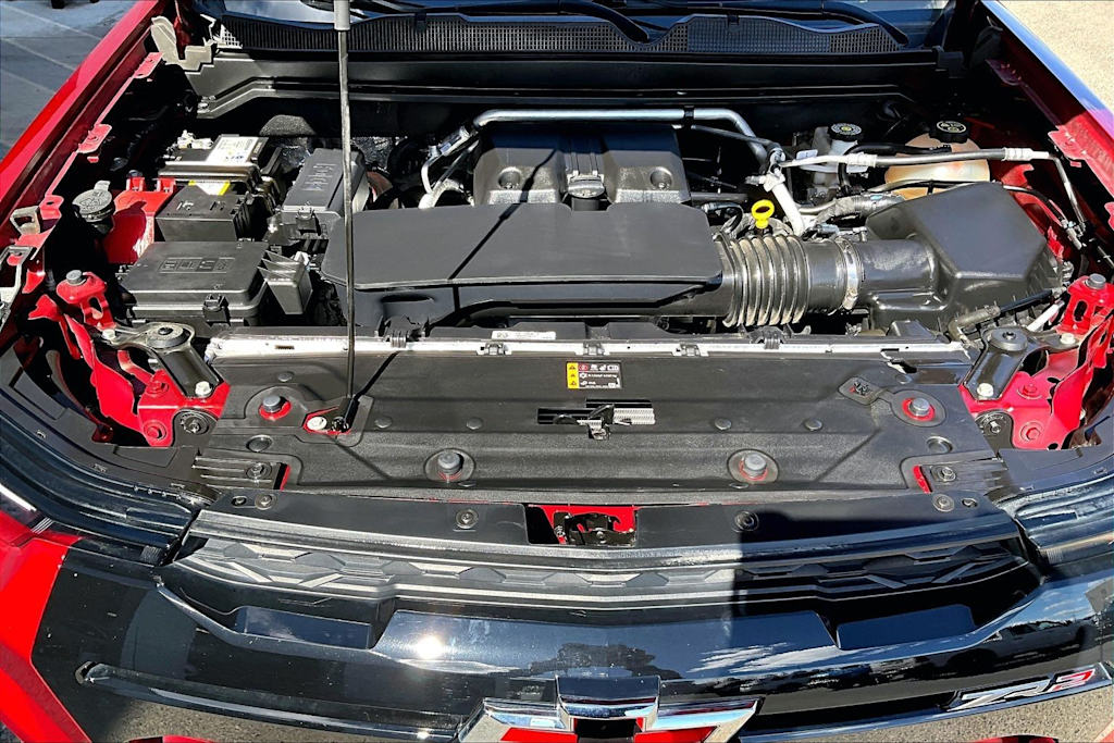Thumbnail: 2023 Chevrolet Colorado - 8
