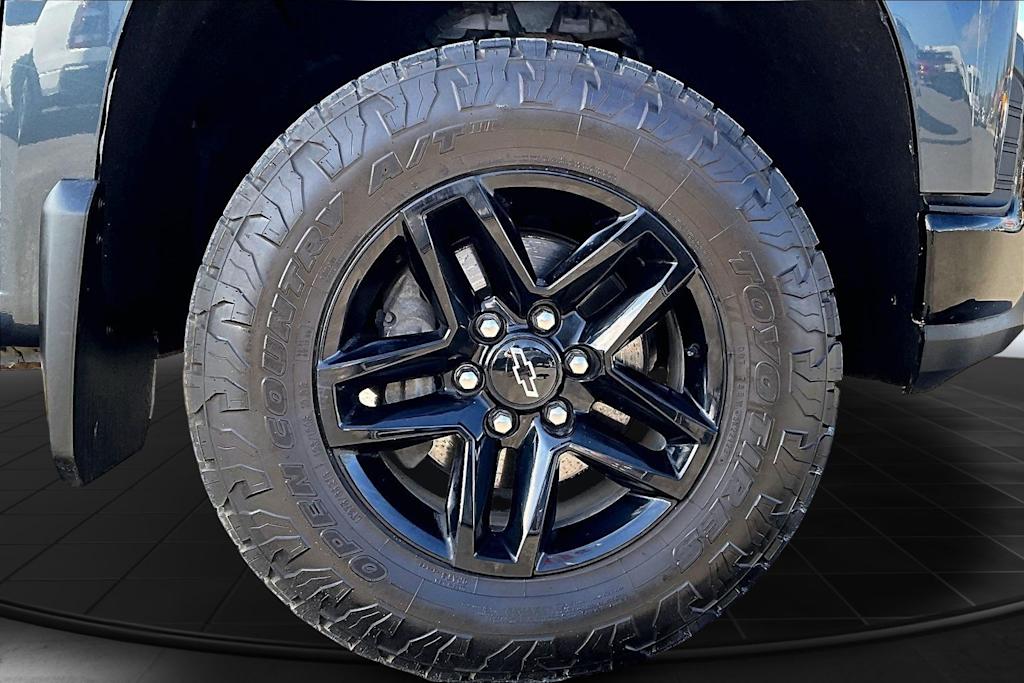 Thumbnail: 2021 Chevrolet Silverado 1500 - 33