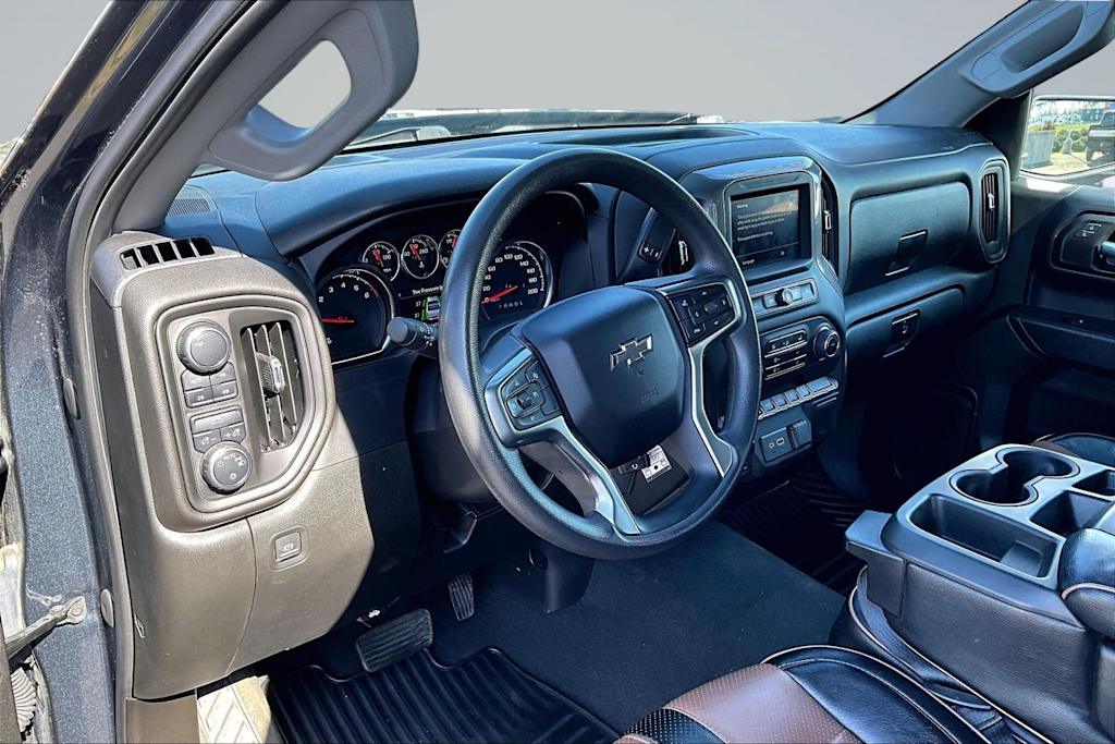 Thumbnail: 2021 Chevrolet Silverado 1500 - 2