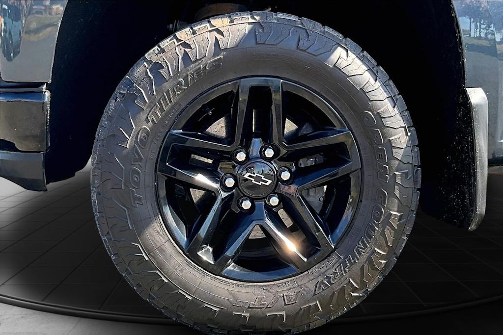 Thumbnail: 2021 Chevrolet Silverado 1500 - 7