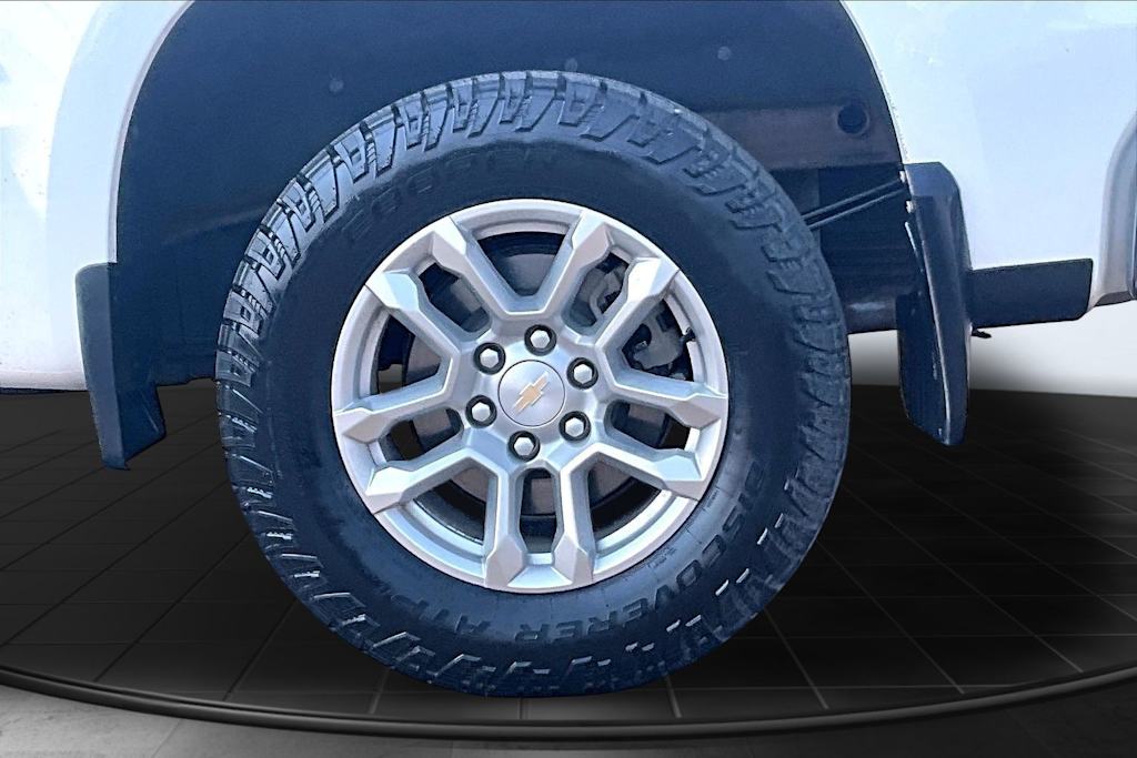 Thumbnail: 2023 Chevrolet Silverado 1500 - 36