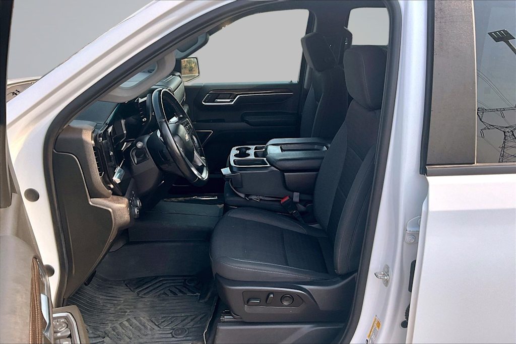 Thumbnail: 2023 Chevrolet Silverado 1500 - 10