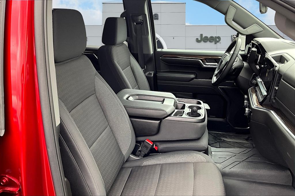 2024 Chevrolet Silverado 1500 RST 9