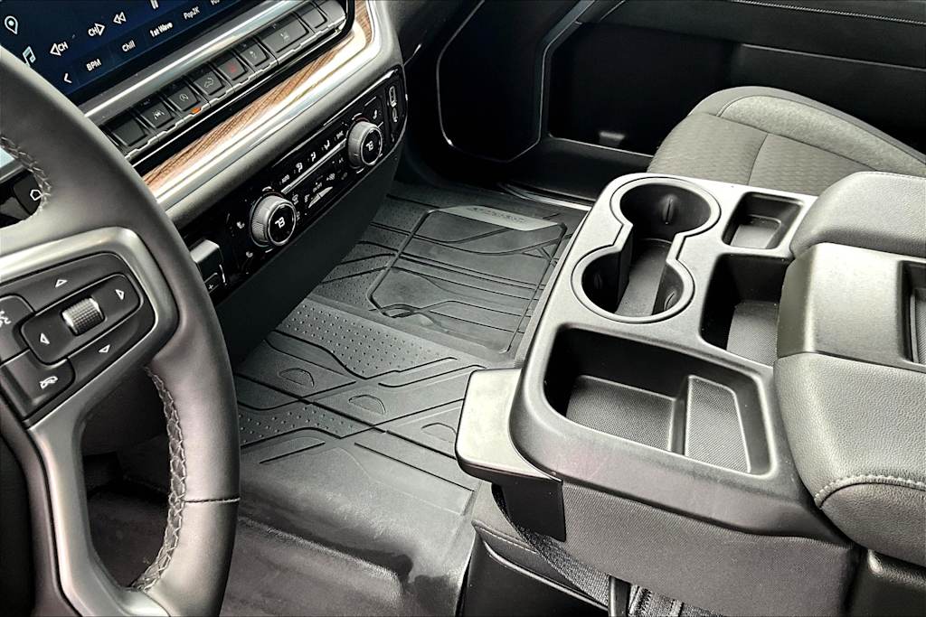 Thumbnail: 2024 Chevrolet Silverado 1500 - 15