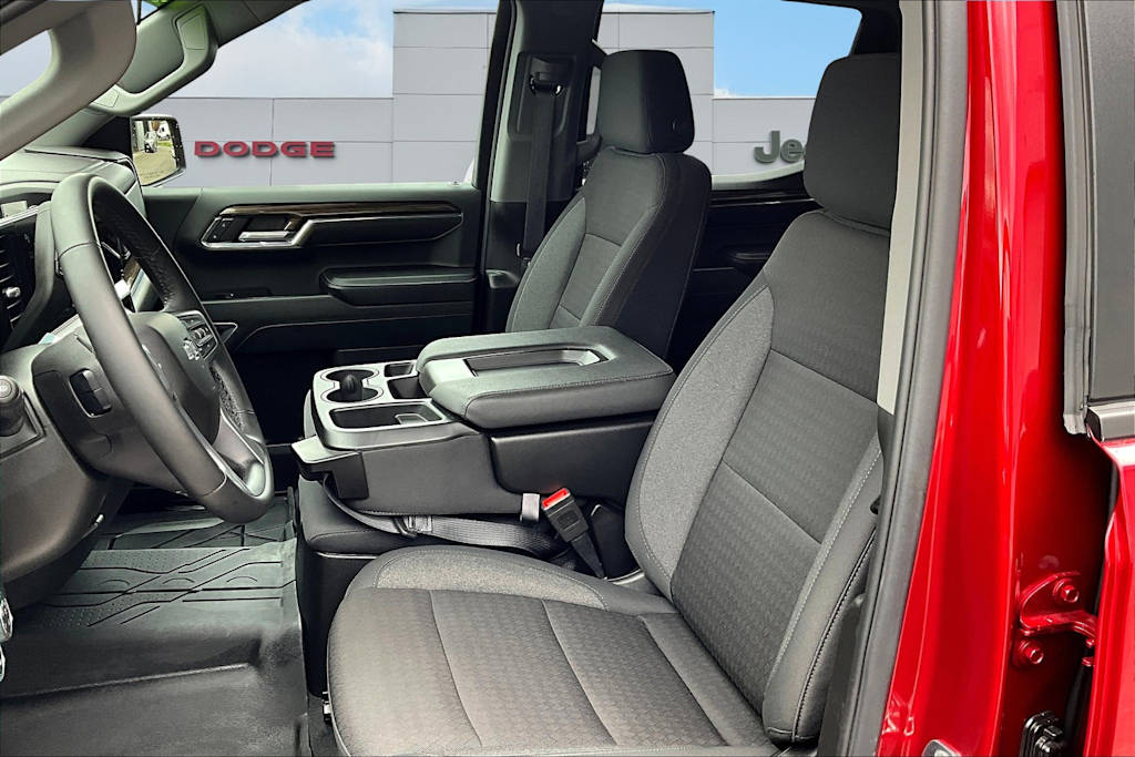 Thumbnail: 2024 Chevrolet Silverado 1500 - 9