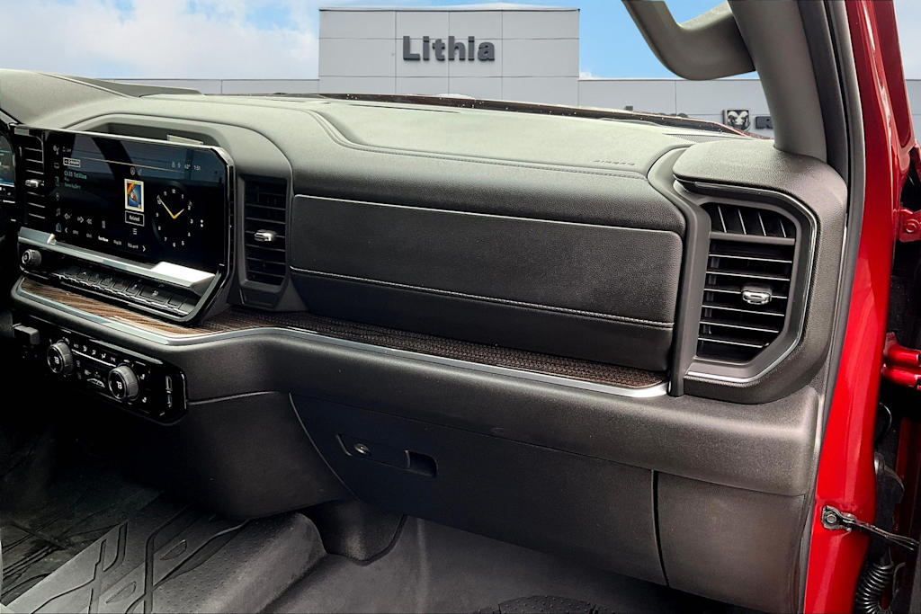 Thumbnail: 2024 Chevrolet Silverado 1500 - 22