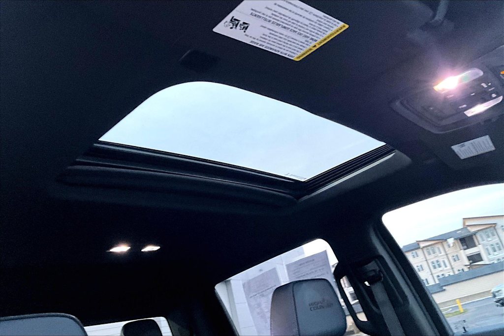 Thumbnail: 2022 Chevrolet Silverado 1500 - 30