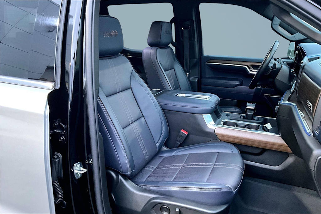 Thumbnail: 2022 Chevrolet Silverado 1500 - 12