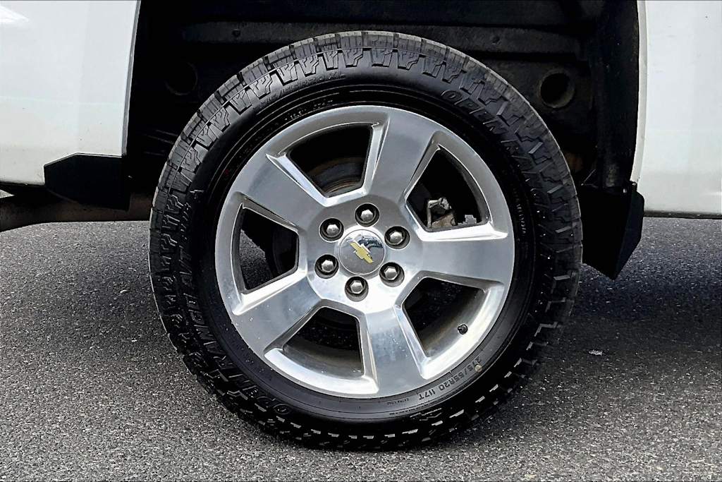 Thumbnail: 2015 Chevrolet Silverado 1500 - 34
