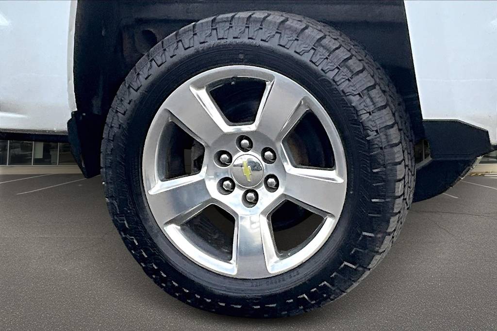 Thumbnail: 2015 Chevrolet Silverado 1500 - 35