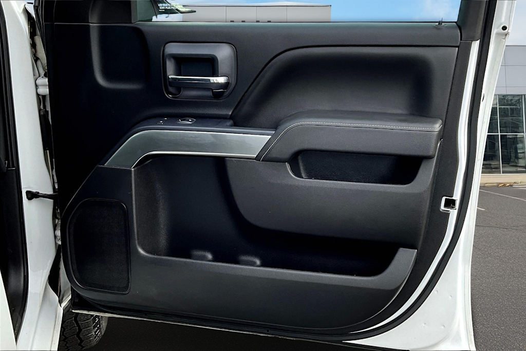 Thumbnail: 2015 Chevrolet Silverado 1500 - 28