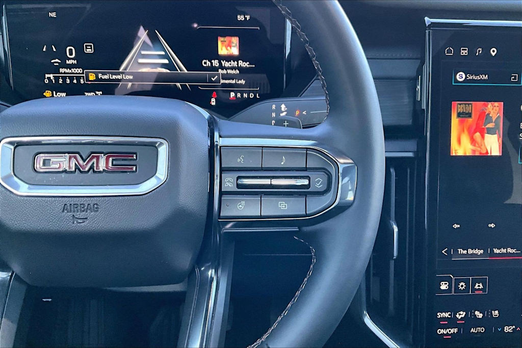 Thumbnail: 2025 GMC Acadia - 26