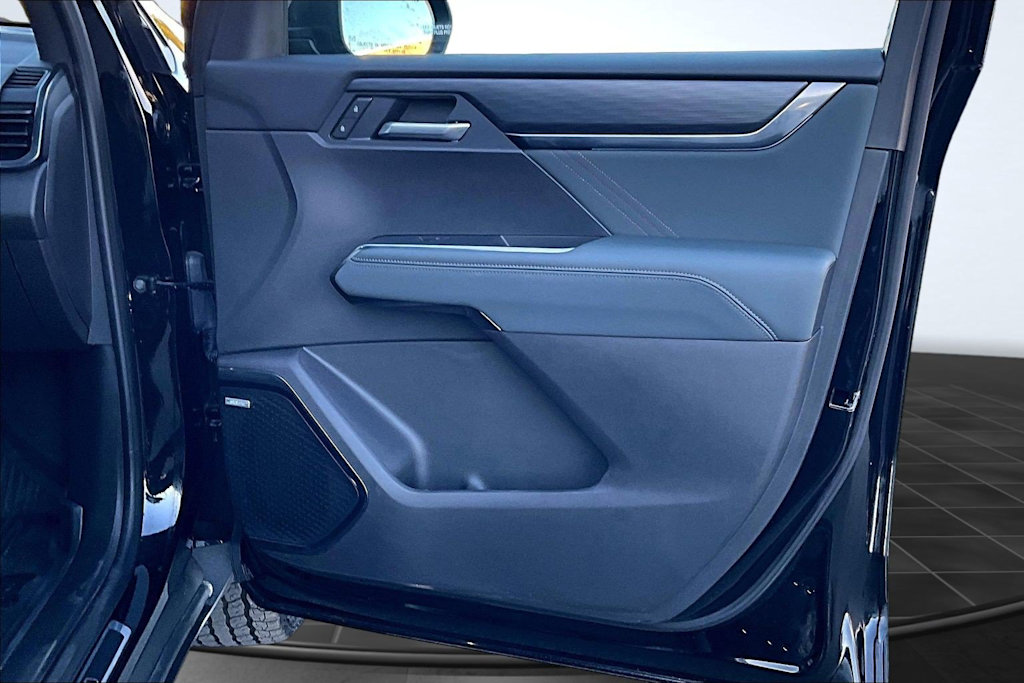 Thumbnail: 2025 GMC Acadia - 29