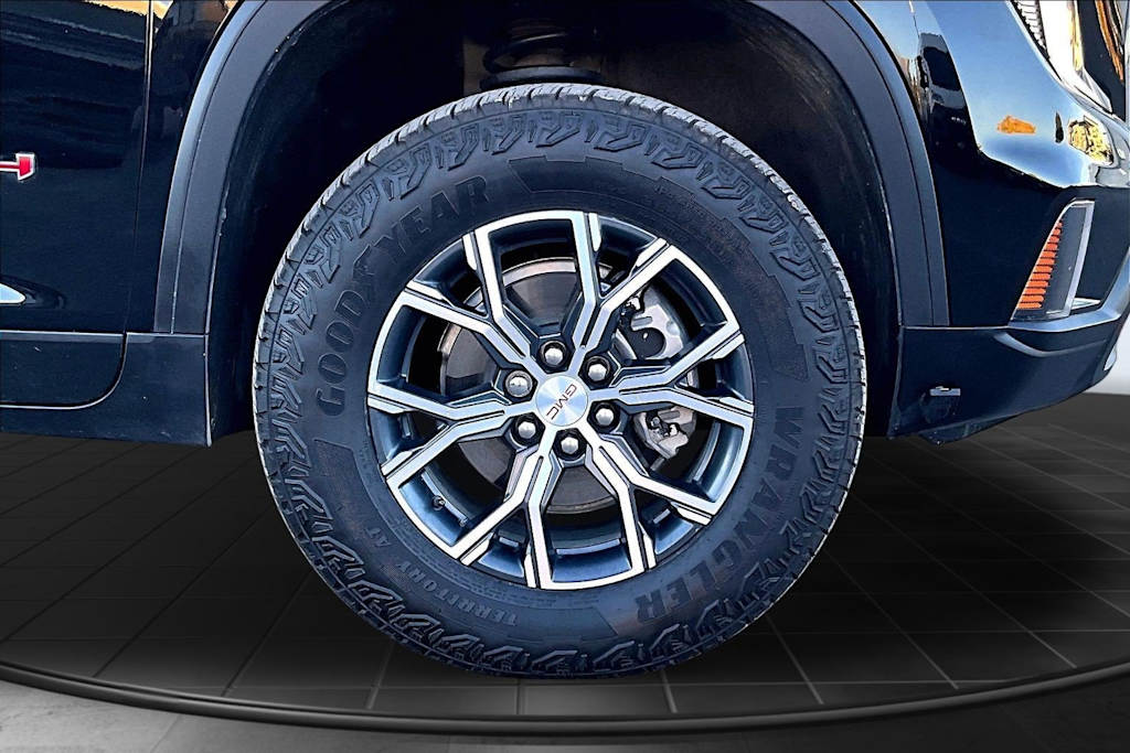 Thumbnail: 2025 GMC Acadia - 34