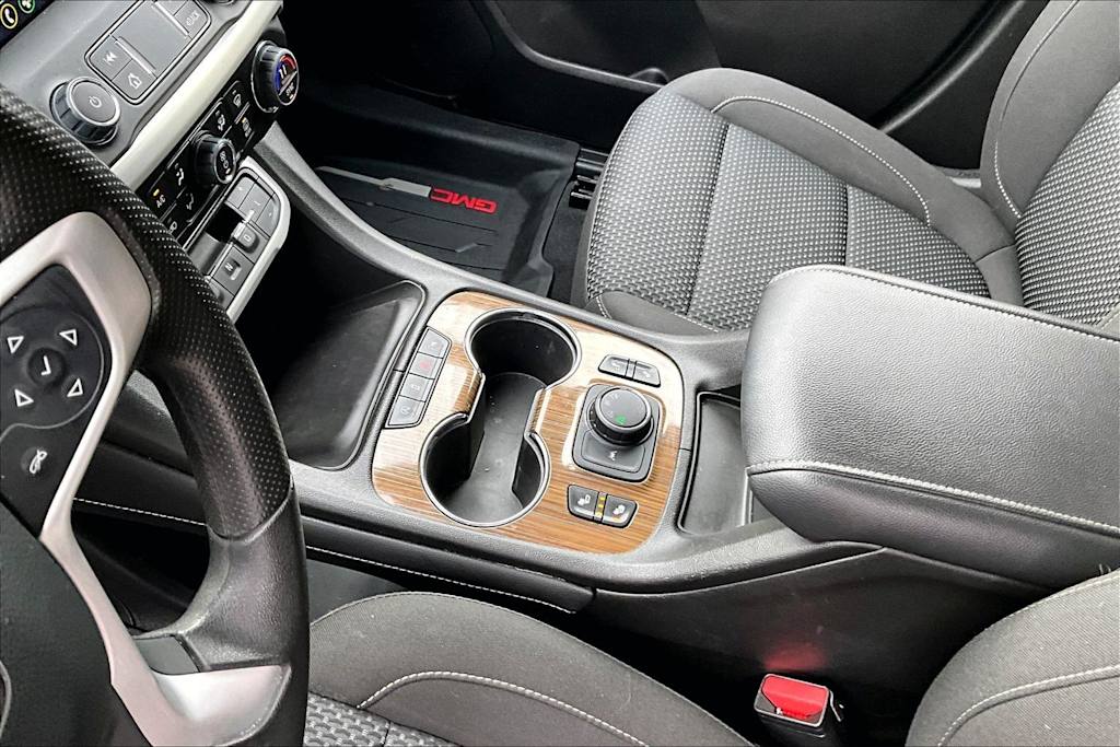 Thumbnail: 2023 GMC Acadia - 16