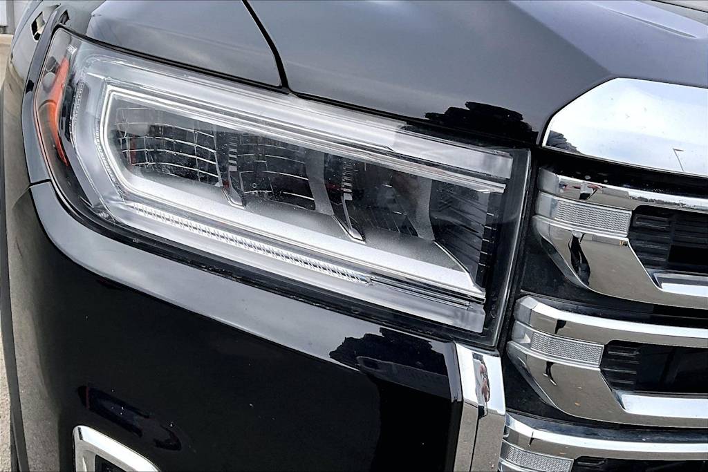 Thumbnail: 2023 GMC Acadia - 31