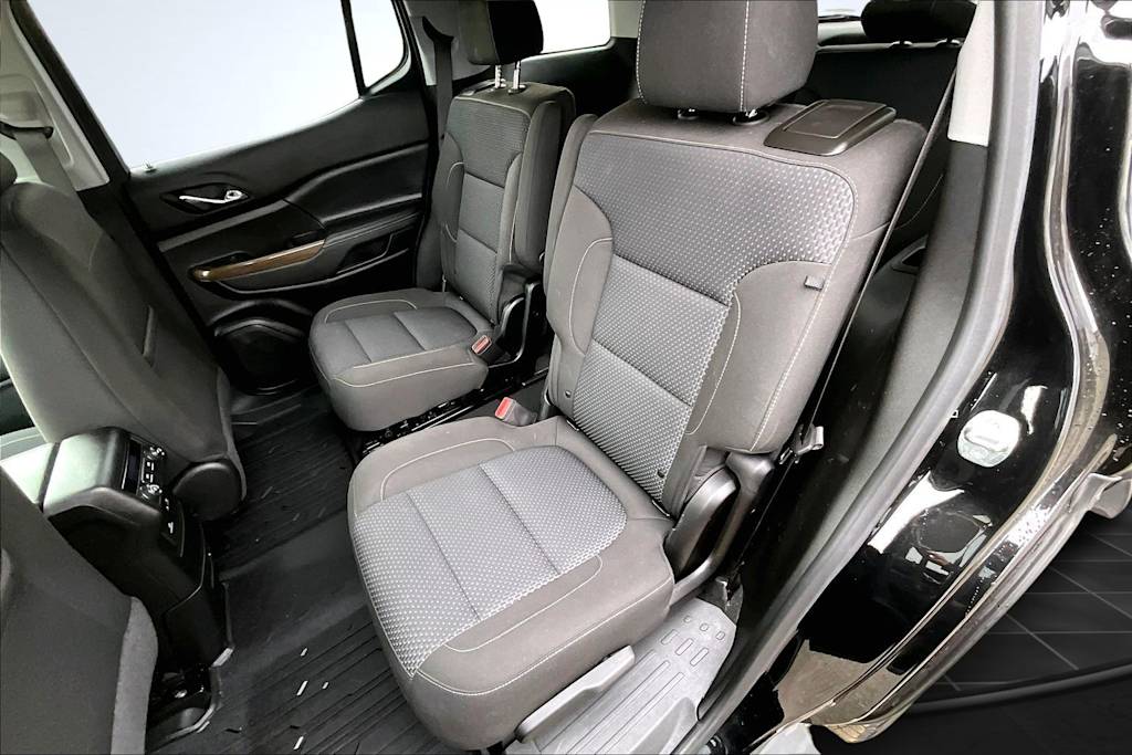 Thumbnail: 2023 GMC Acadia - 21