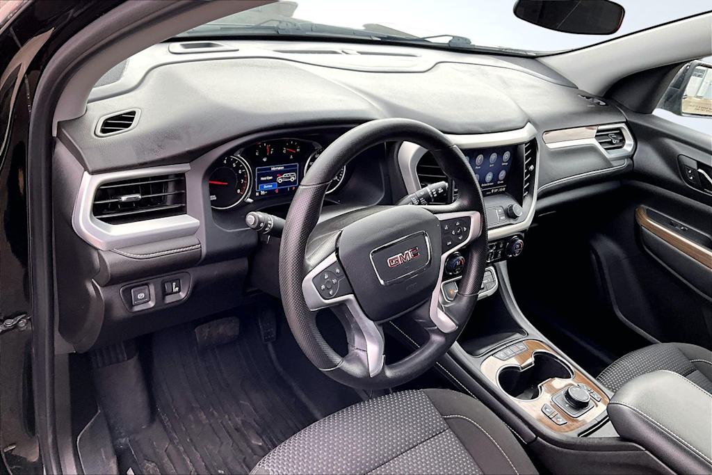 Thumbnail: 2023 GMC Acadia - 2