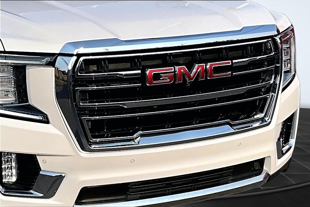 Thumbnail: 2021 GMC Yukon - 33