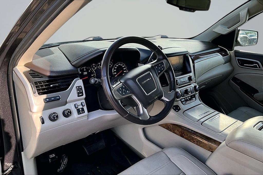 Thumbnail: 2015 GMC Yukon - 2