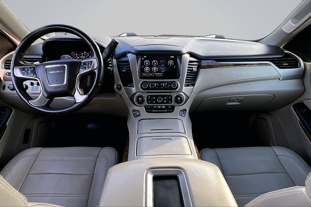 Thumbnail: 2015 GMC Yukon - 10