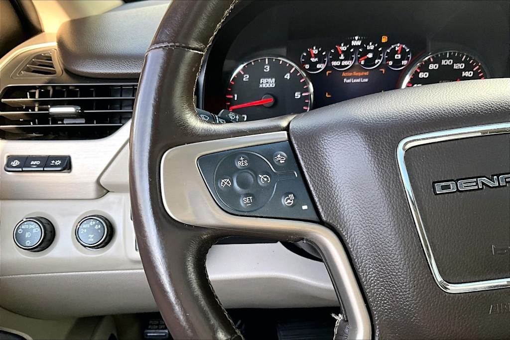 Thumbnail: 2015 GMC Yukon - 25