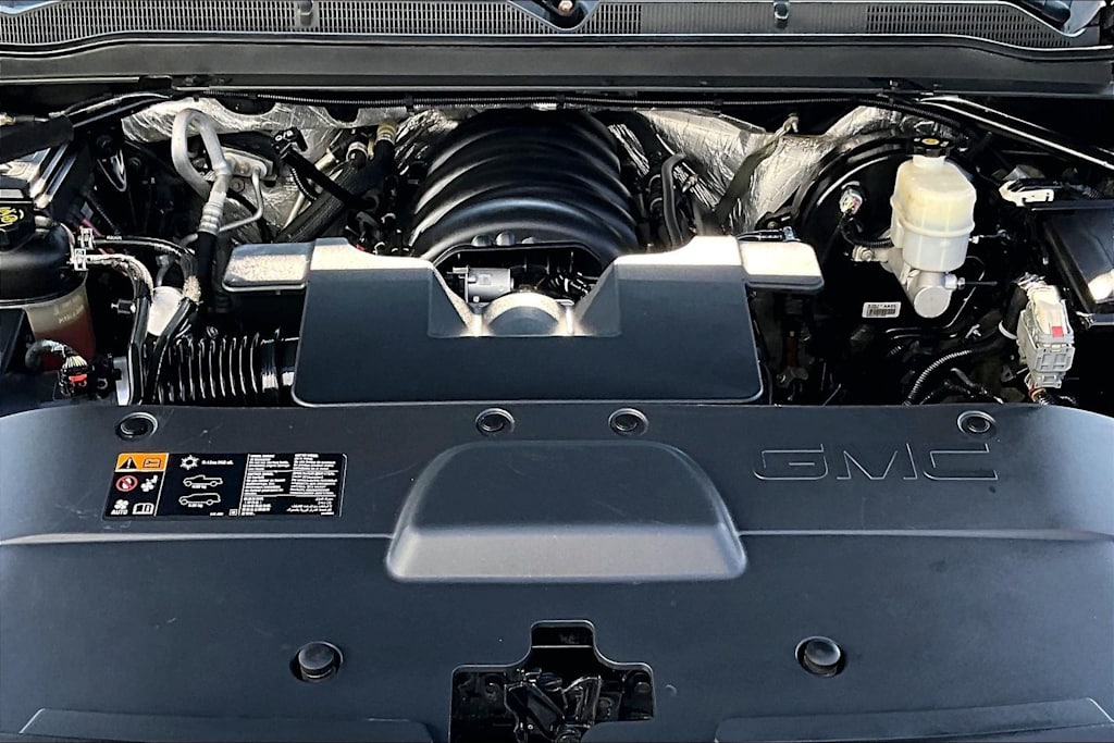 Thumbnail: 2015 GMC Yukon - 9