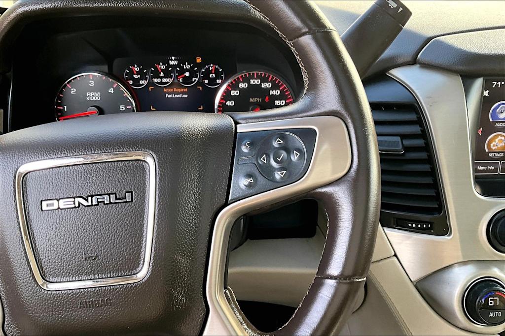 Thumbnail: 2015 GMC Yukon - 26