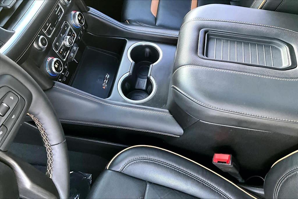 Thumbnail: 2024 GMC Yukon - 16