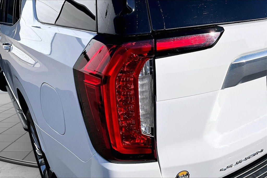 Thumbnail: 2024 GMC Yukon - 32