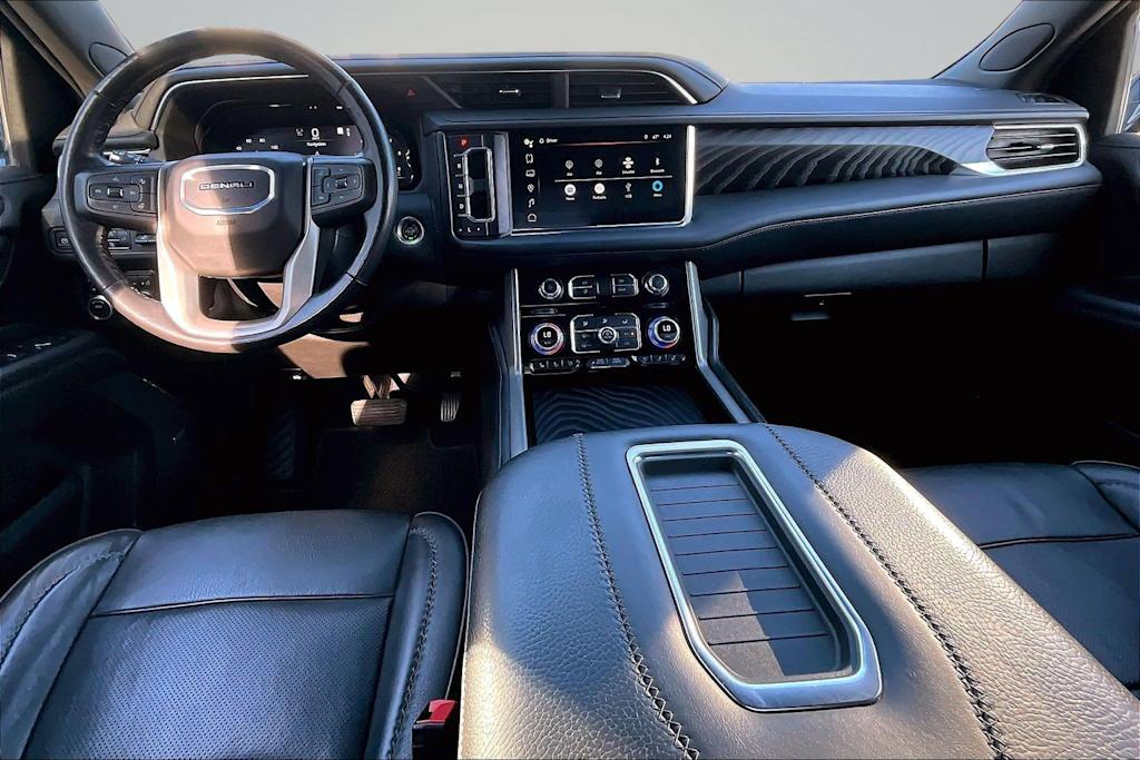 Thumbnail: 2022 GMC Yukon XL - 9