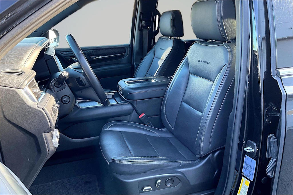 Thumbnail: 2022 GMC Yukon XL - 10