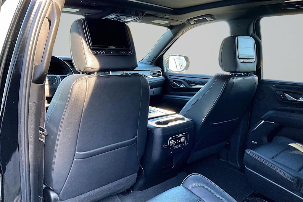Thumbnail: 2022 GMC Yukon XL - 12