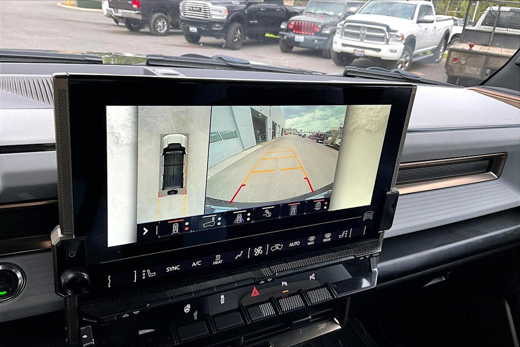 Thumbnail: 2025 GMC Hummer EV - 27