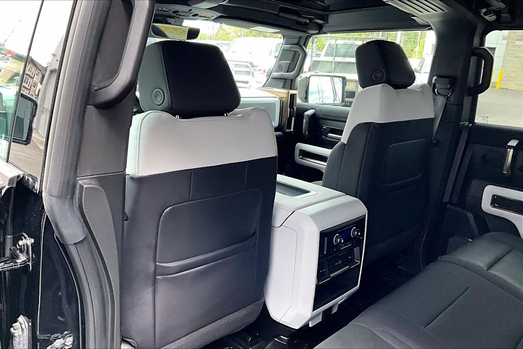 Thumbnail: 2025 GMC Hummer EV - 12