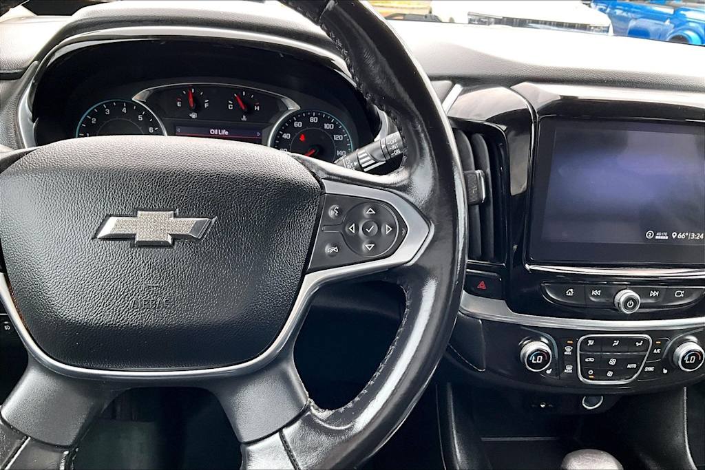 Thumbnail: 2021 Chevrolet Traverse - 26