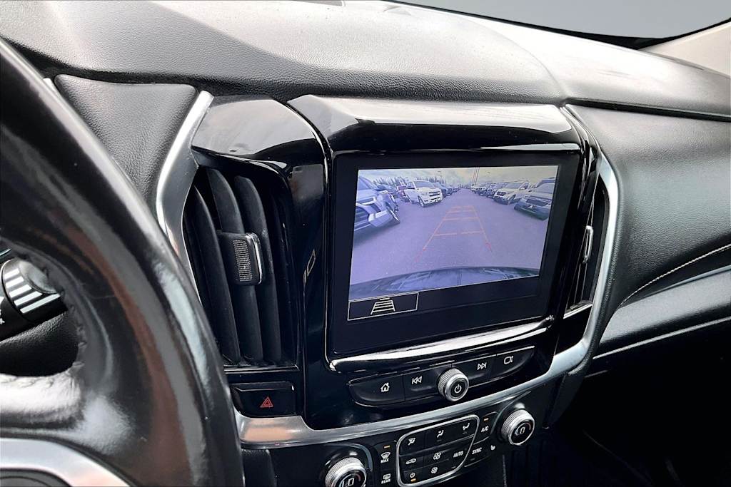 Thumbnail: 2021 Chevrolet Traverse - 27